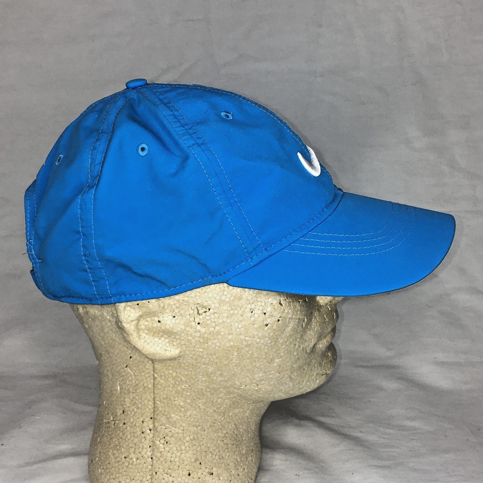 Nike Golf Hat Strapback Adjustable Athletic Hat Blue White Swoosh