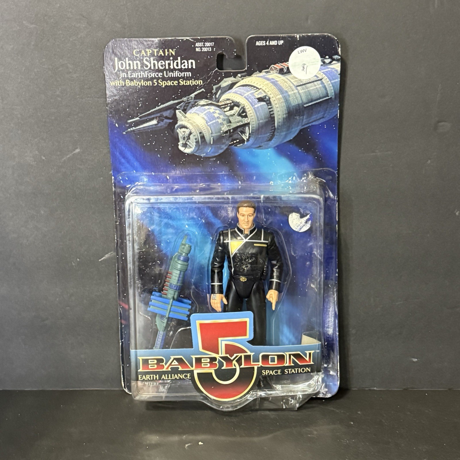 Babylon 5 Captain John Sheridan Action Figure 1997 W/B5 - NIB