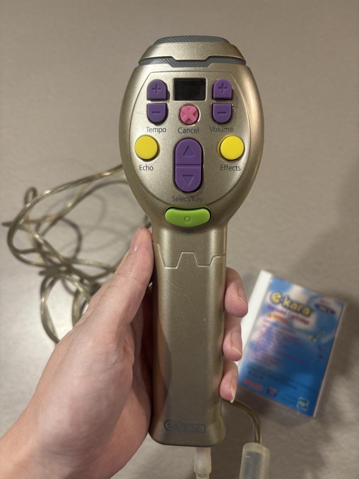 E-Kara Microphone With Two Cartridges
