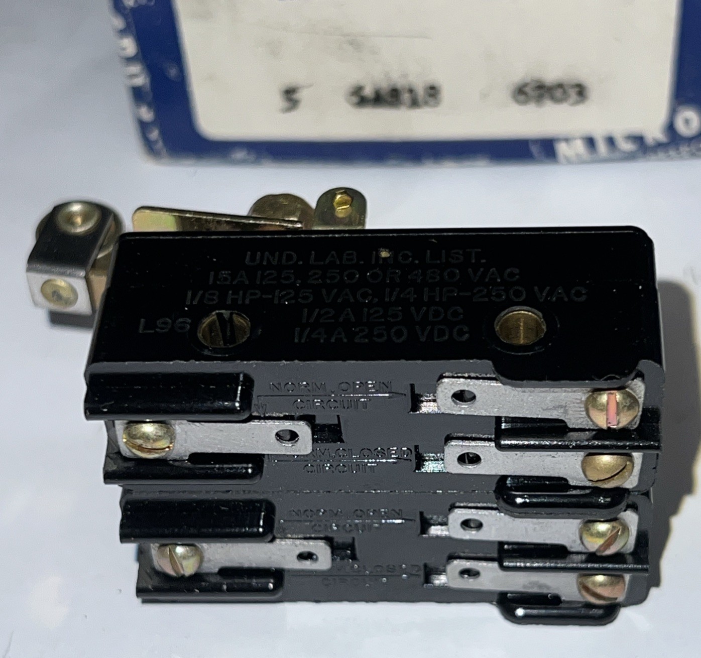 Micro Switch 6AS18 Dual Roller Switch By Honeywell New From Box 30 Day Returns