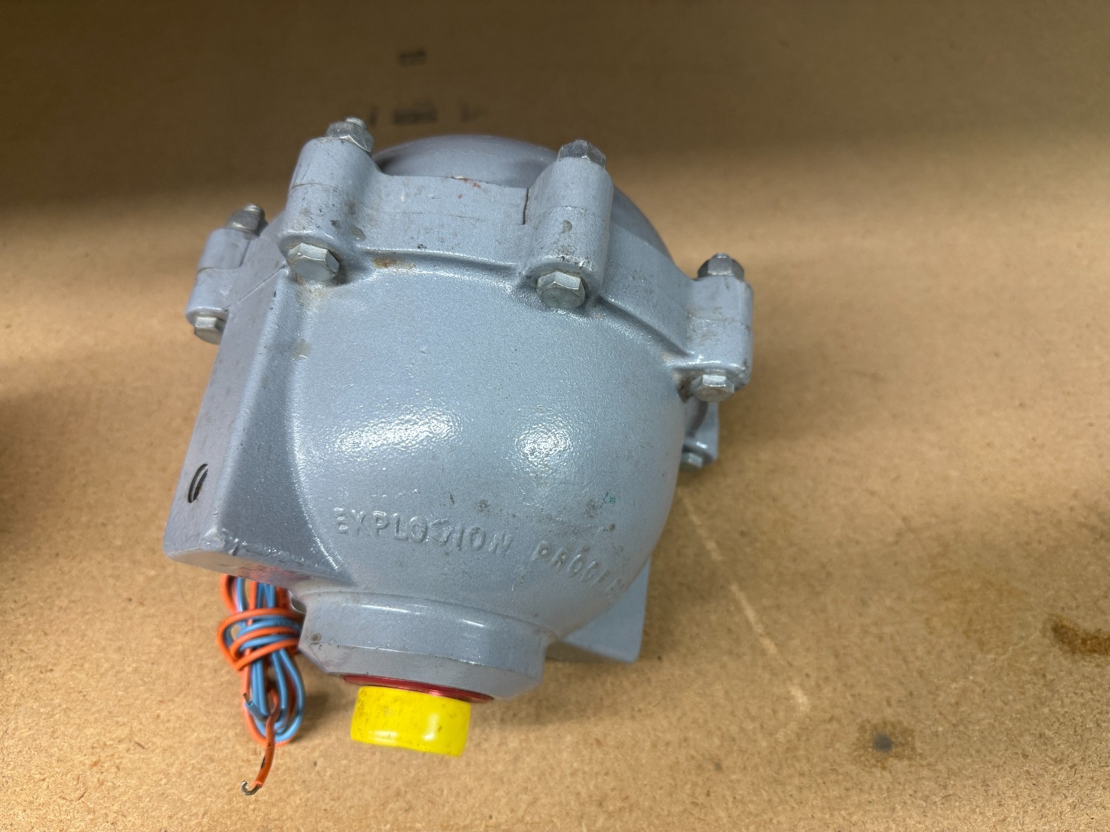 Edwards 5524-AH 120 VAC 28 Amp Explosion Proof Driver