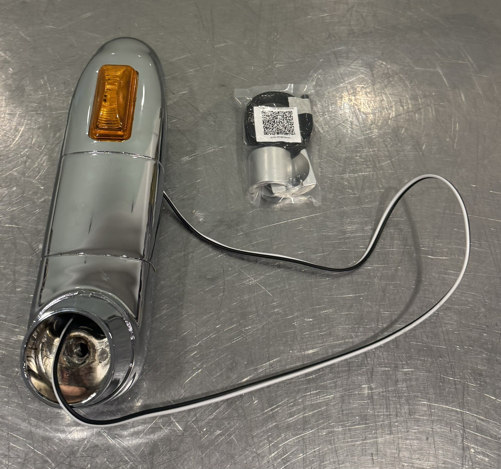 CRM-CAS-E03-T Chrome Class A Mirror Arm W/ Light NEW! FREE SHIPPING!