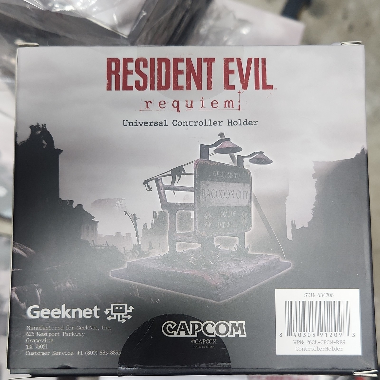 Geeknet Resident Evil Requiem Universal Controller Holder Stand Plastic 2024