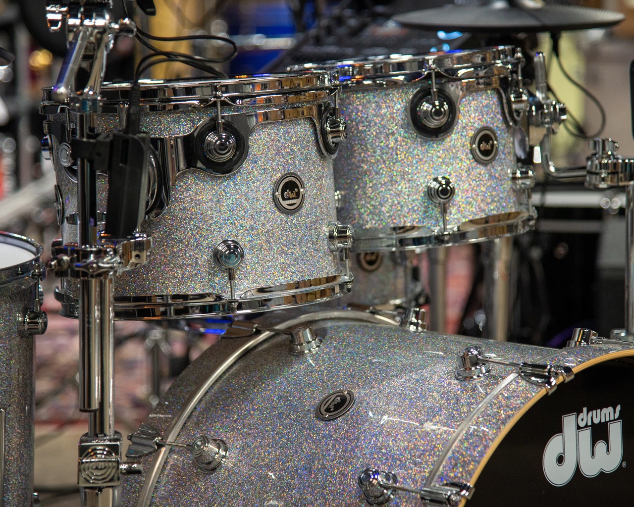 DWe 5-Piece Drum Kit Bundle Diamond Nebula with Roland V71