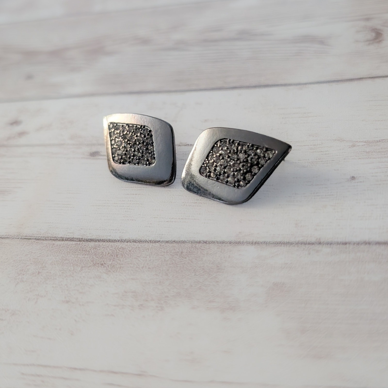 Vintage Stud Earrings Dark Grey with Gems Retro Statement