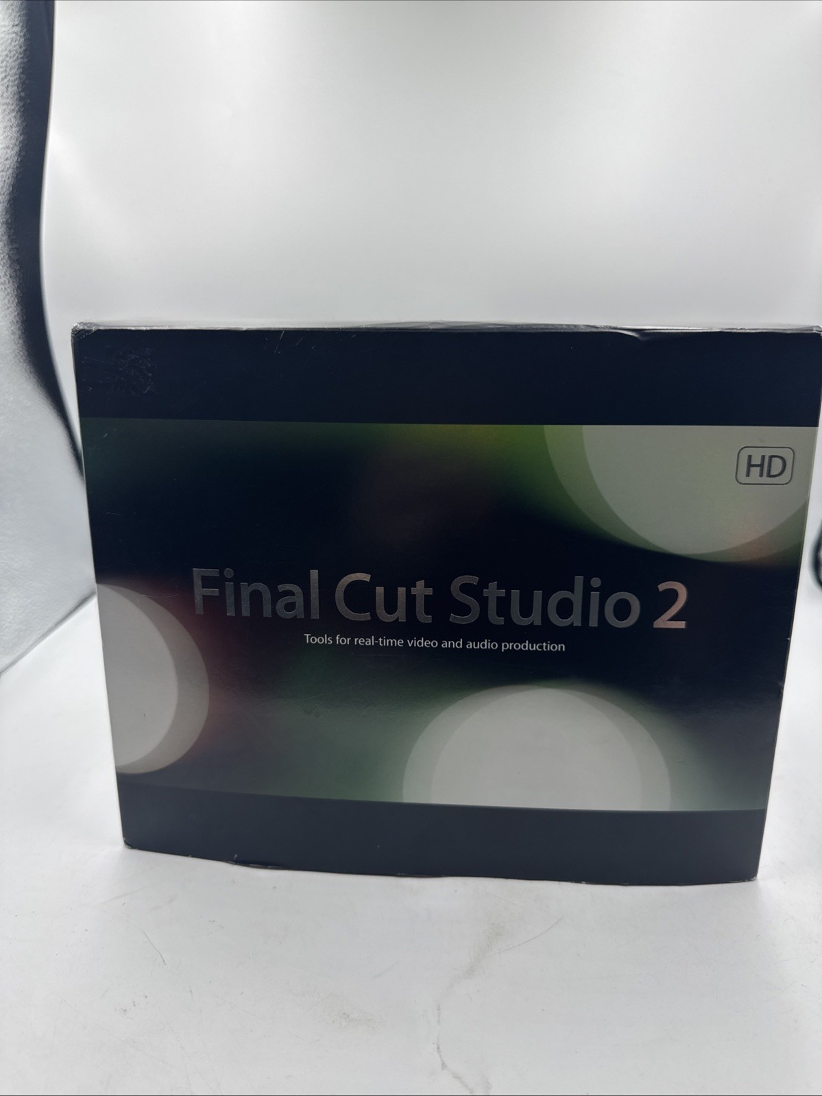 Apple Final Cut Studio 2 Software Box set w/ All Discs, Manuals, Serial Numbers