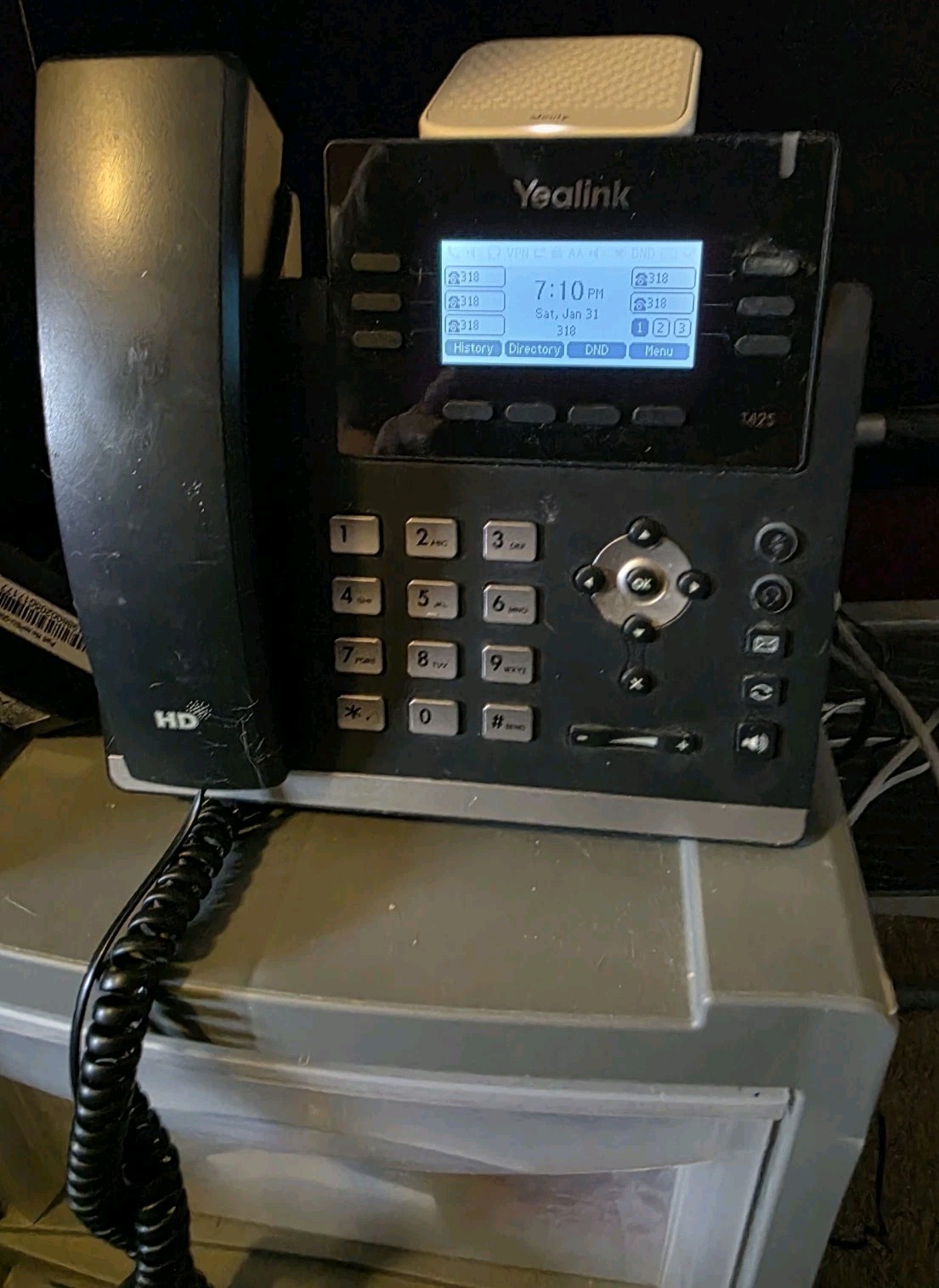 Yealink SIP-T42S Corded IP Phone NOTE: KICK STAND IS BROKEN BUT TESTED & WORKING