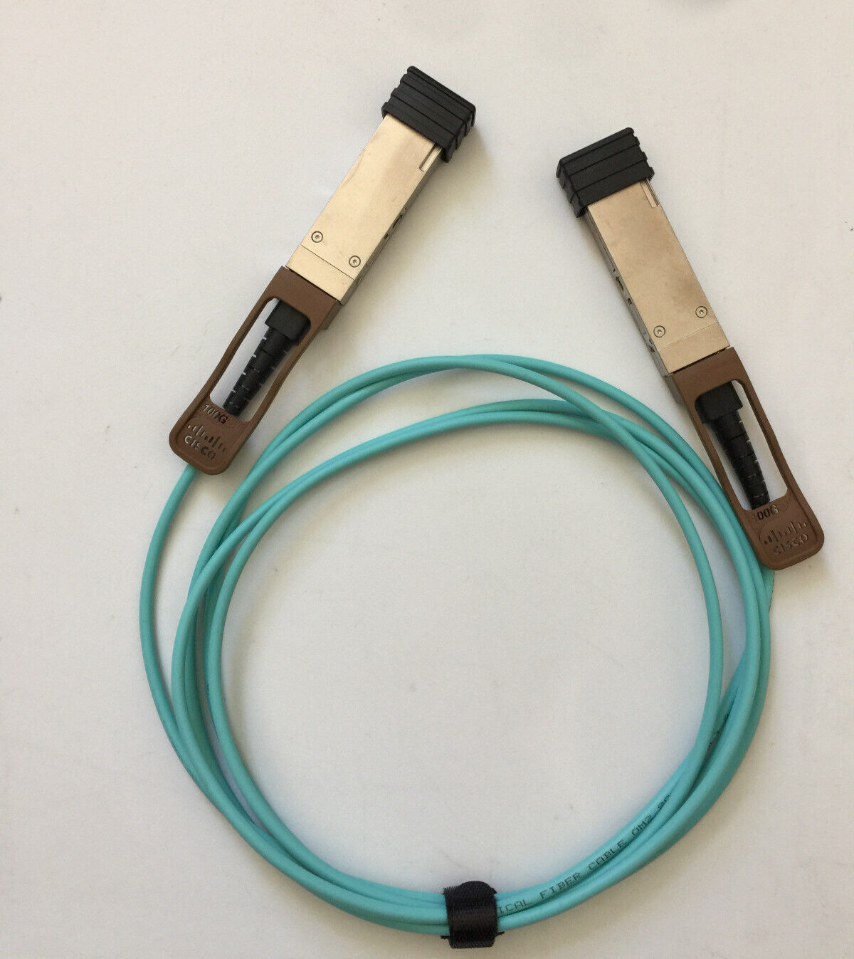 Genuine Cisco 100G AOC 2M QSFP-100G-AOC 2M Active Optic Cable