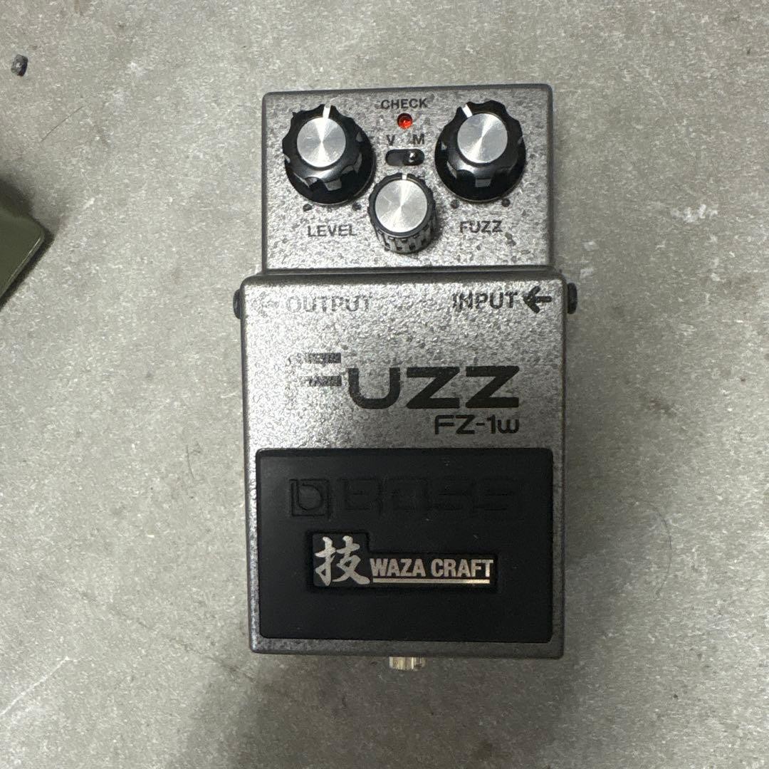 BOSS FZ-1w WAZA CRAFT Fuzz Effect Pedal