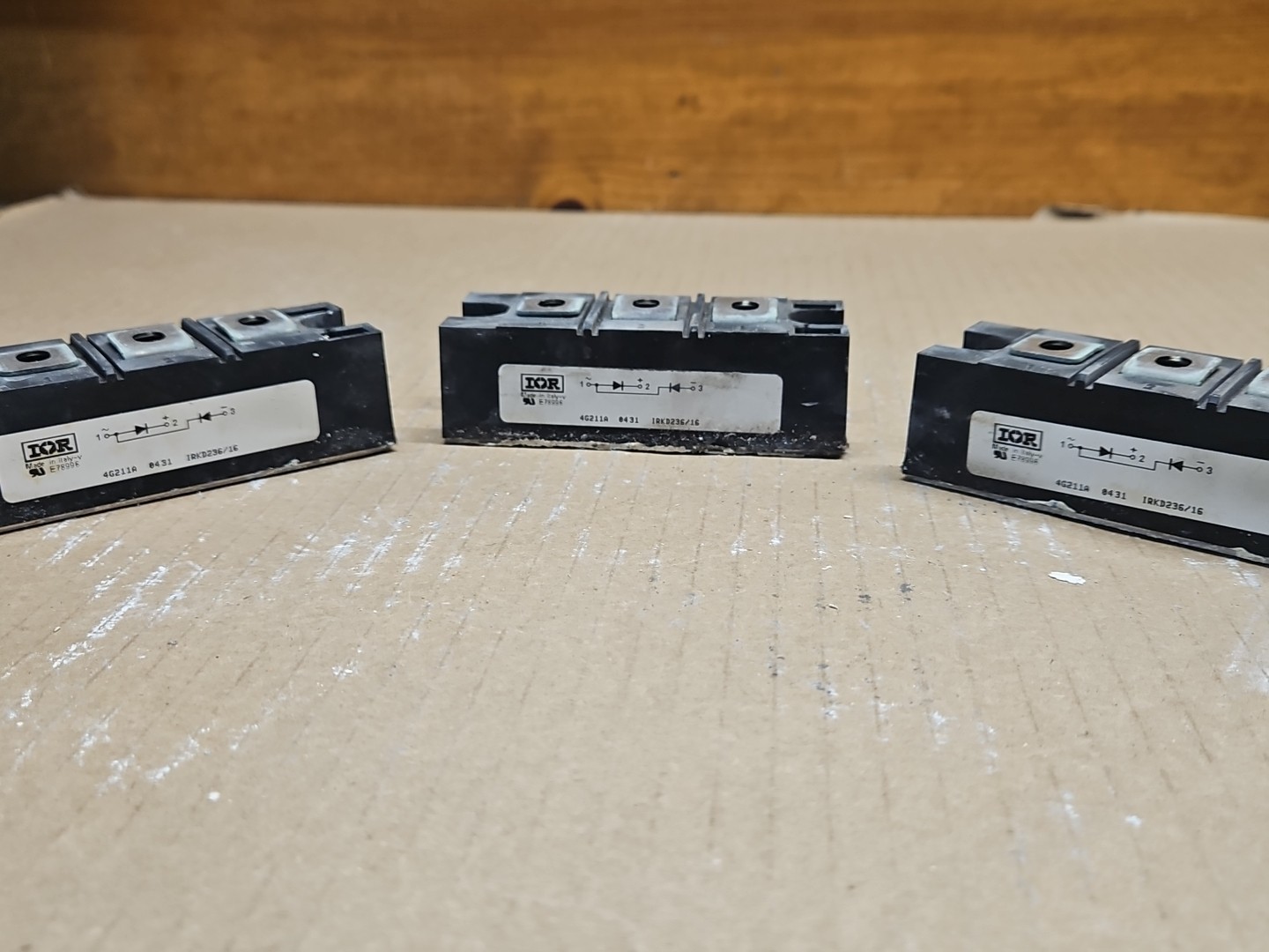 Lot of (3) IRKD236/16 IRKD236/16 42G11A0431IRKD236/16  - IOR Power Block Module