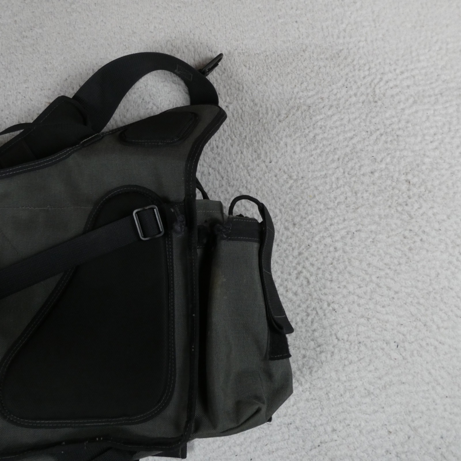 Maxpedition Jumbo Versipack Gray Tactical Sling Bag Shoulder Pack