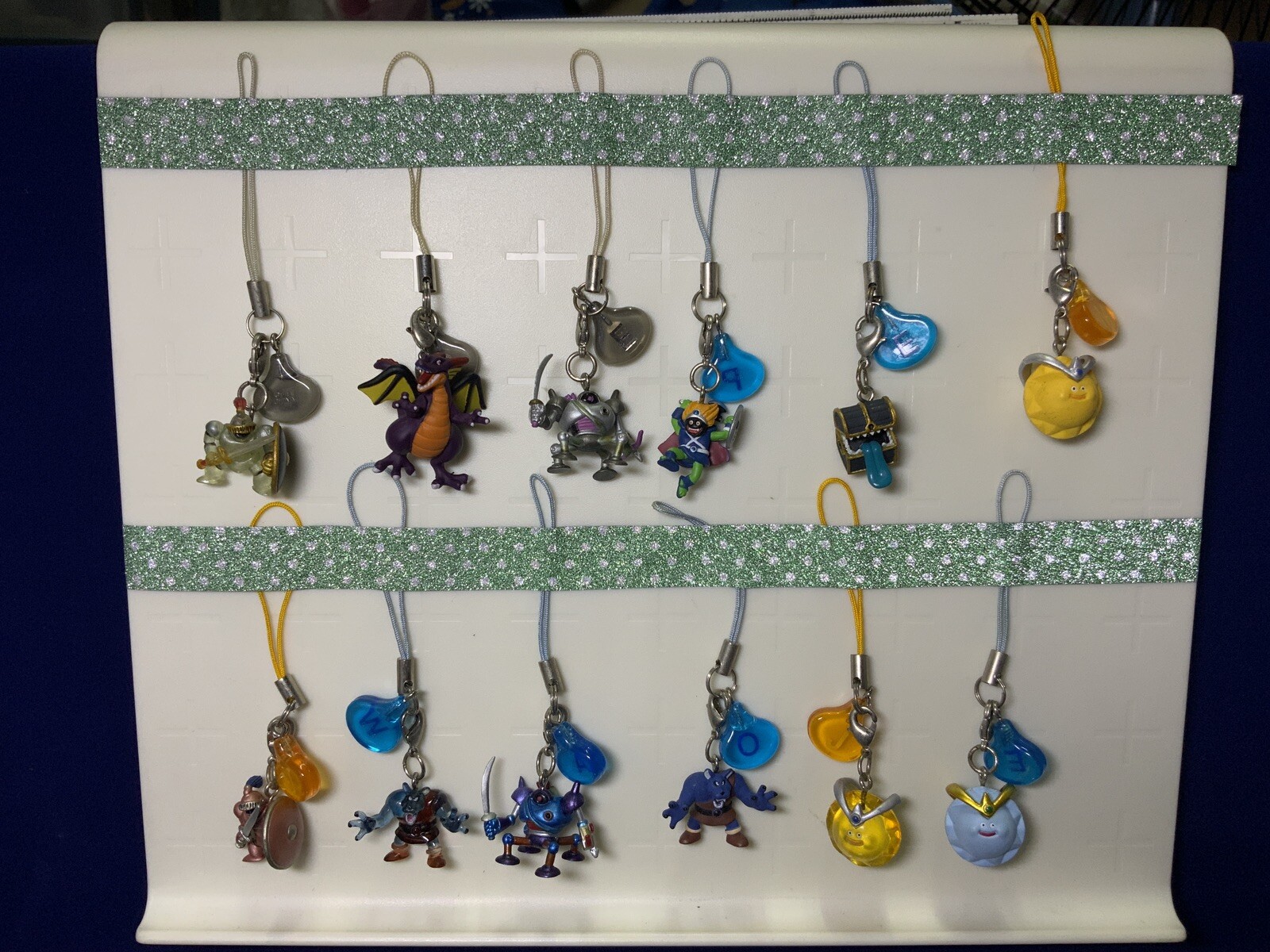 Dragon Quest Minifigure Mascot Strap 12 pc. Sooooooo Cute