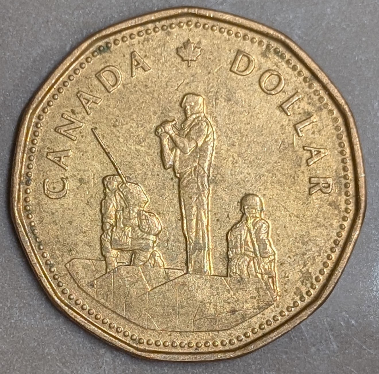 1995 CANADA One Dollar Coin (#Q4)