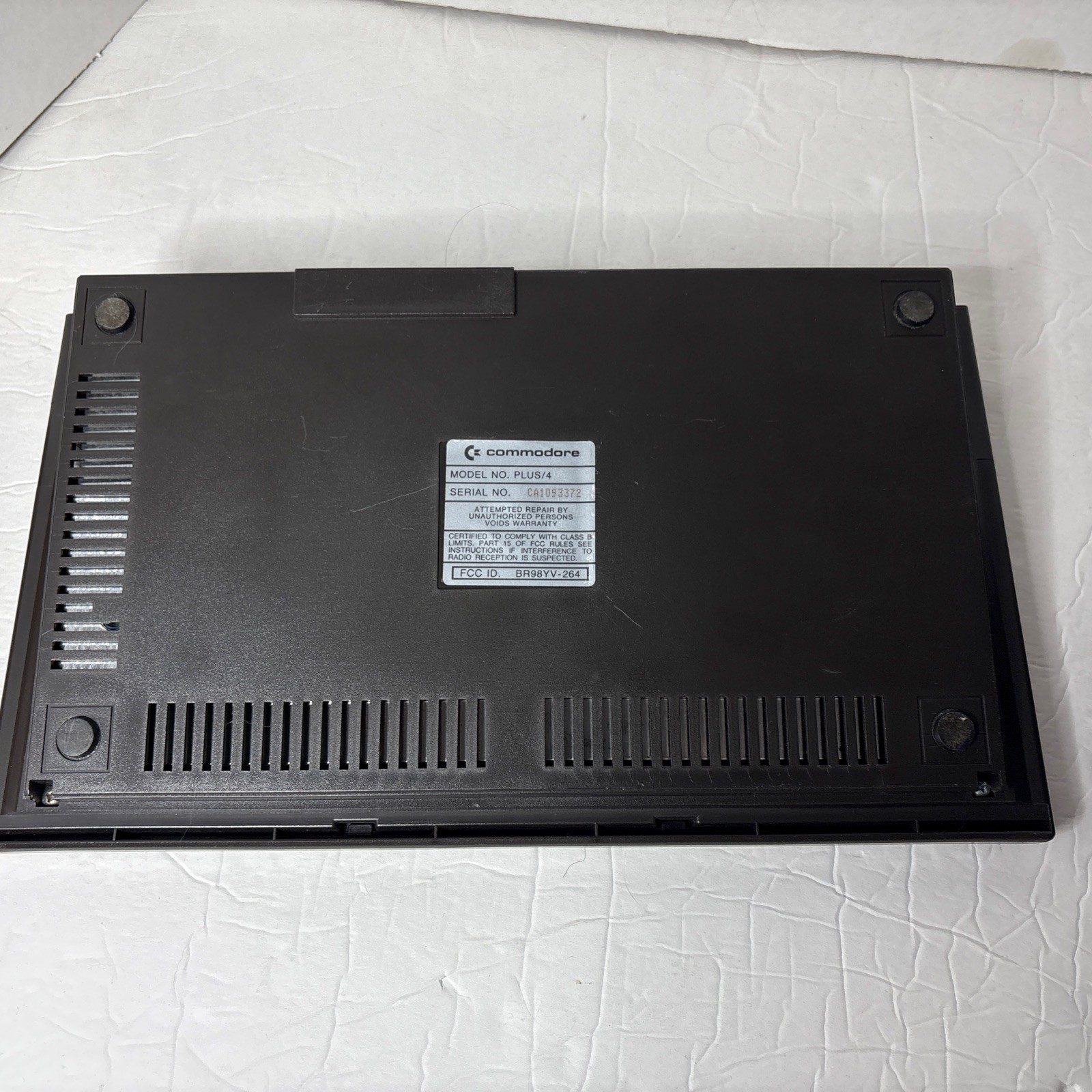 Commodore Plus 4 with original power supply. Read description!