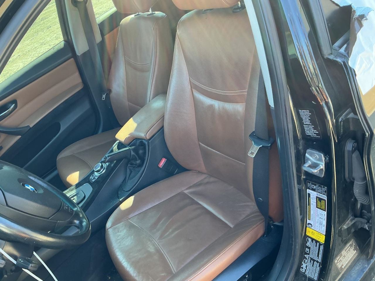 328I 2011 Glove Box 4956190