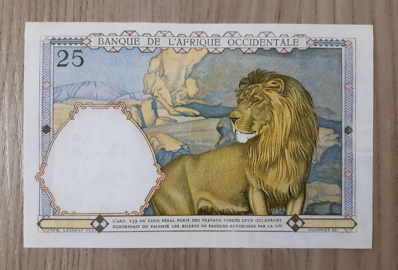 Banknote 25 francs West Africa, Decree 01/10/1942. SPL.