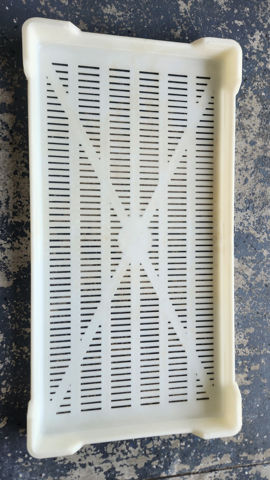 food grade drying trays for baking, dummies, and leaf drying