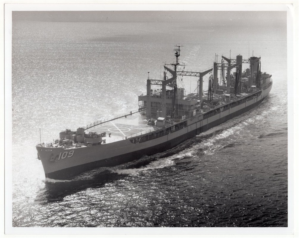 1975-1991 Jumboized Fleet Oiler T-AO-109 USNS Waccamaw 8x10 Original Real Photo