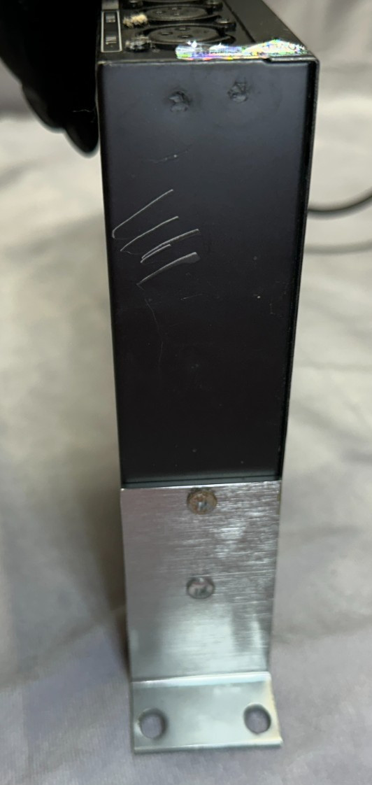 Behringer DEQ2496 Ultra-High Precision 24-Bit/96 kHz Processor - USED/WORKS
