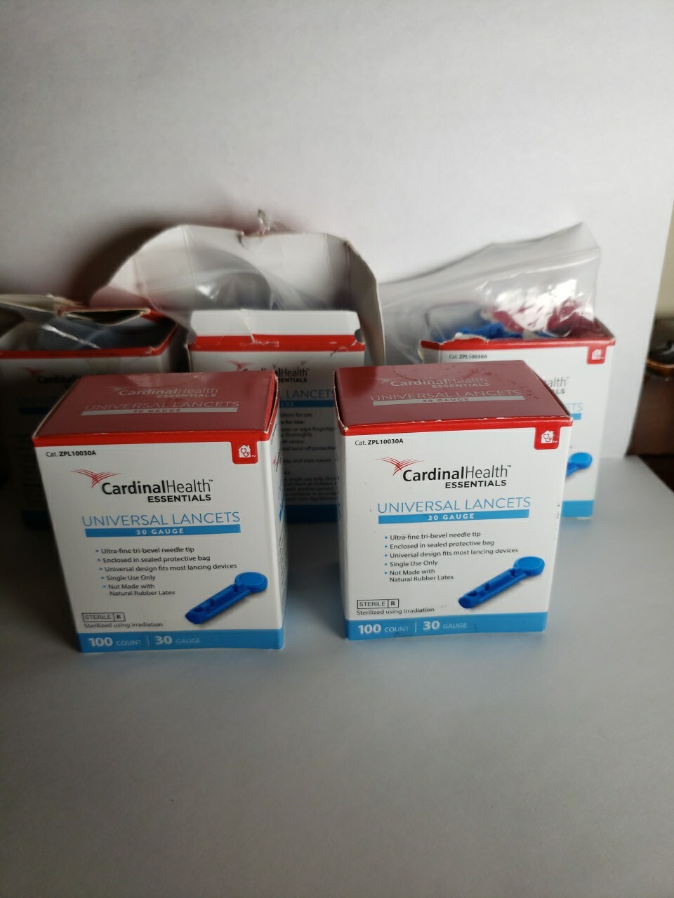 Lot of 5 Boxes of 100 Cardinal Health Universal Lancets 30 G 500 total 3 Open