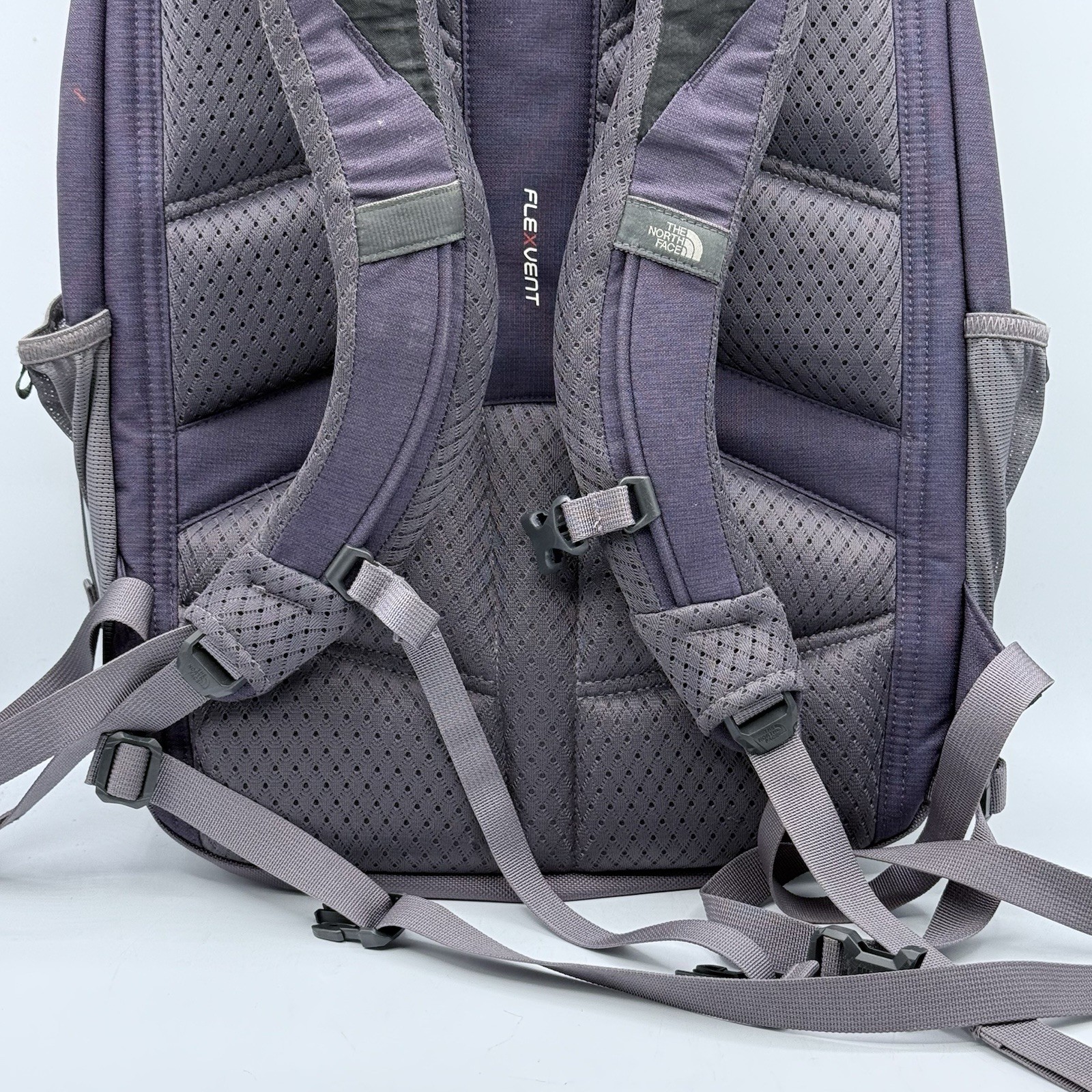 The NorthFace Recon Purple Backpack Flexvent School/Hiking/Gym Lightly Used