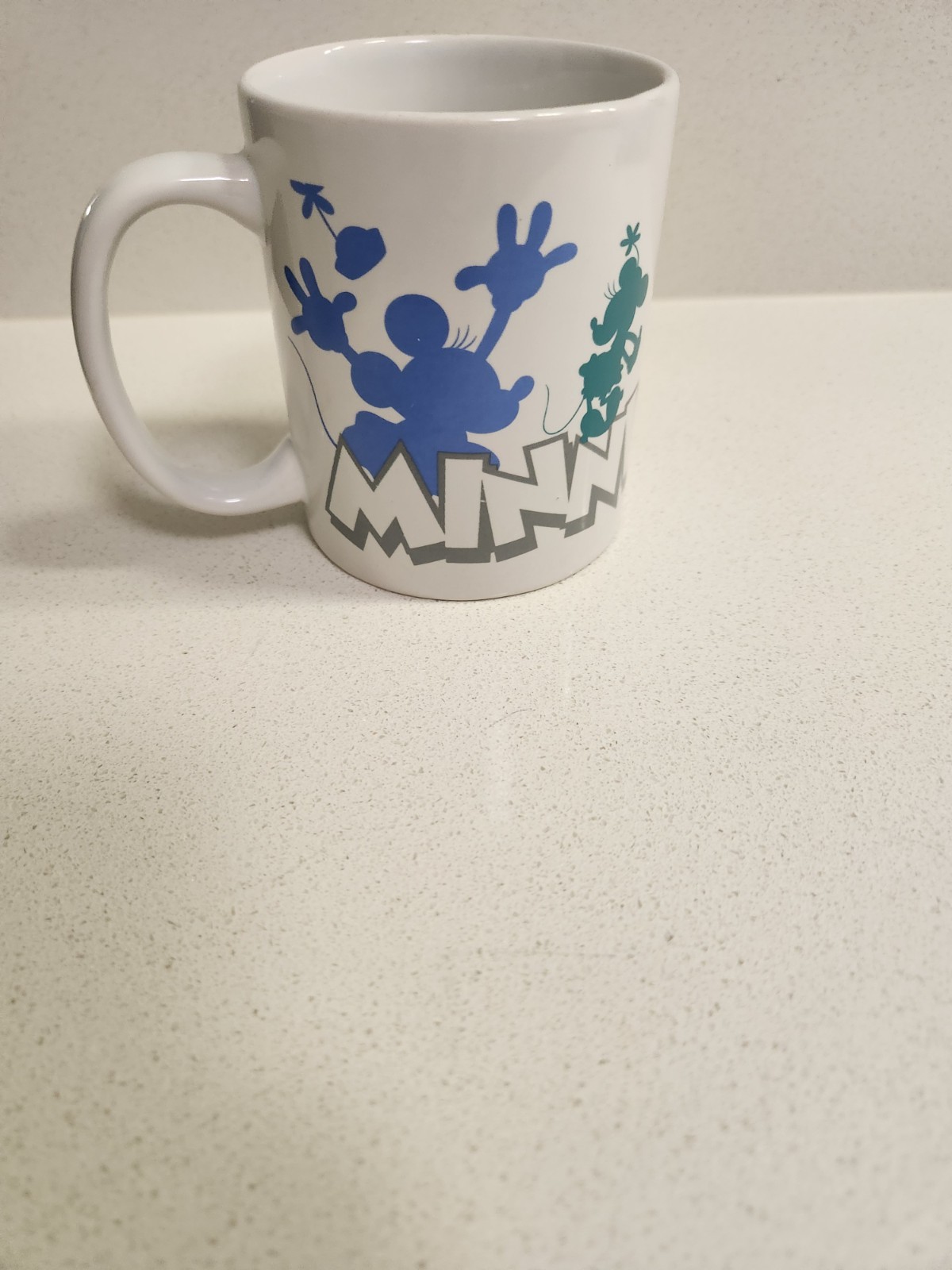 Disney Minnie Mouse Mugs Set Of 2