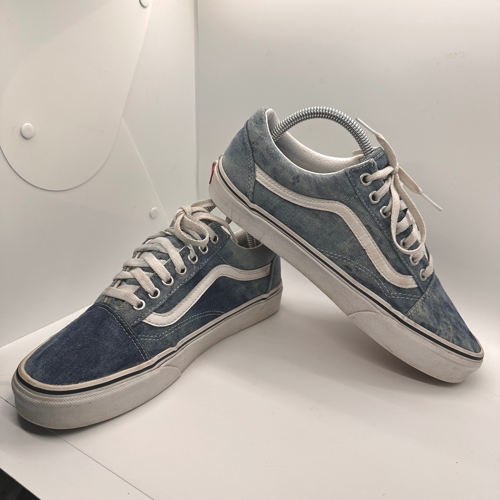 Vans Old Skool Denim Blue Acid Wash Skate Sneakers Shoes Casual Size 8 M /9.5 W