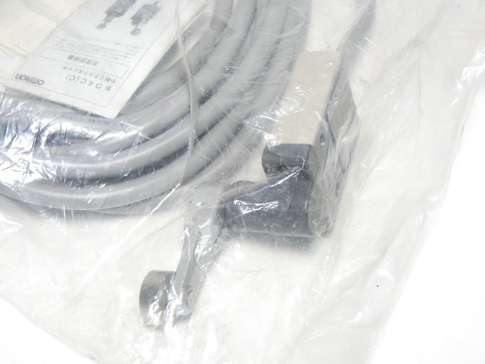 Omron D4C-1320-P Limit Switch - NEW Surplus!
