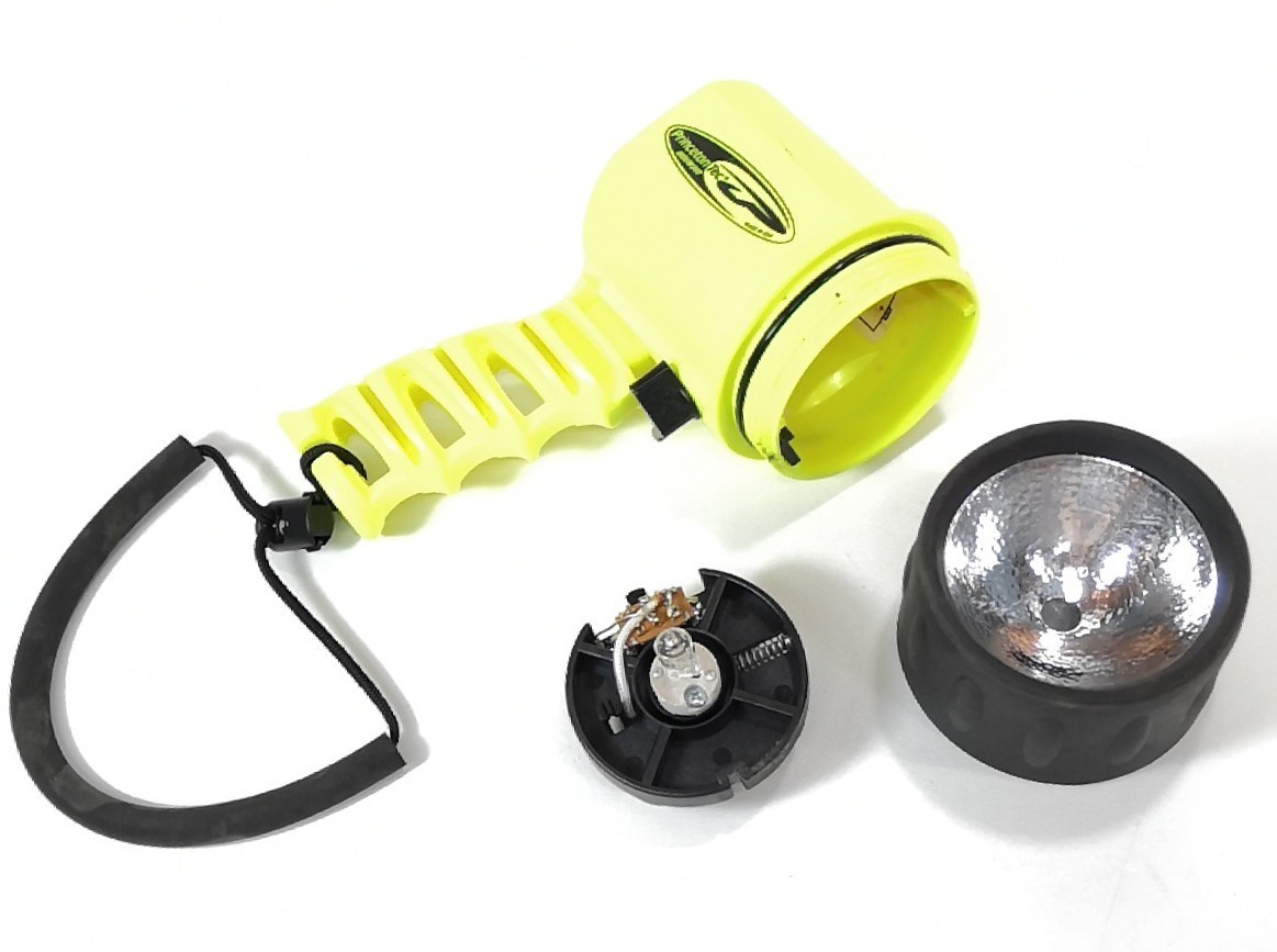 Princeton Tec Miniwave Underwater Scuba Dive Flashlight Light Torch #3465