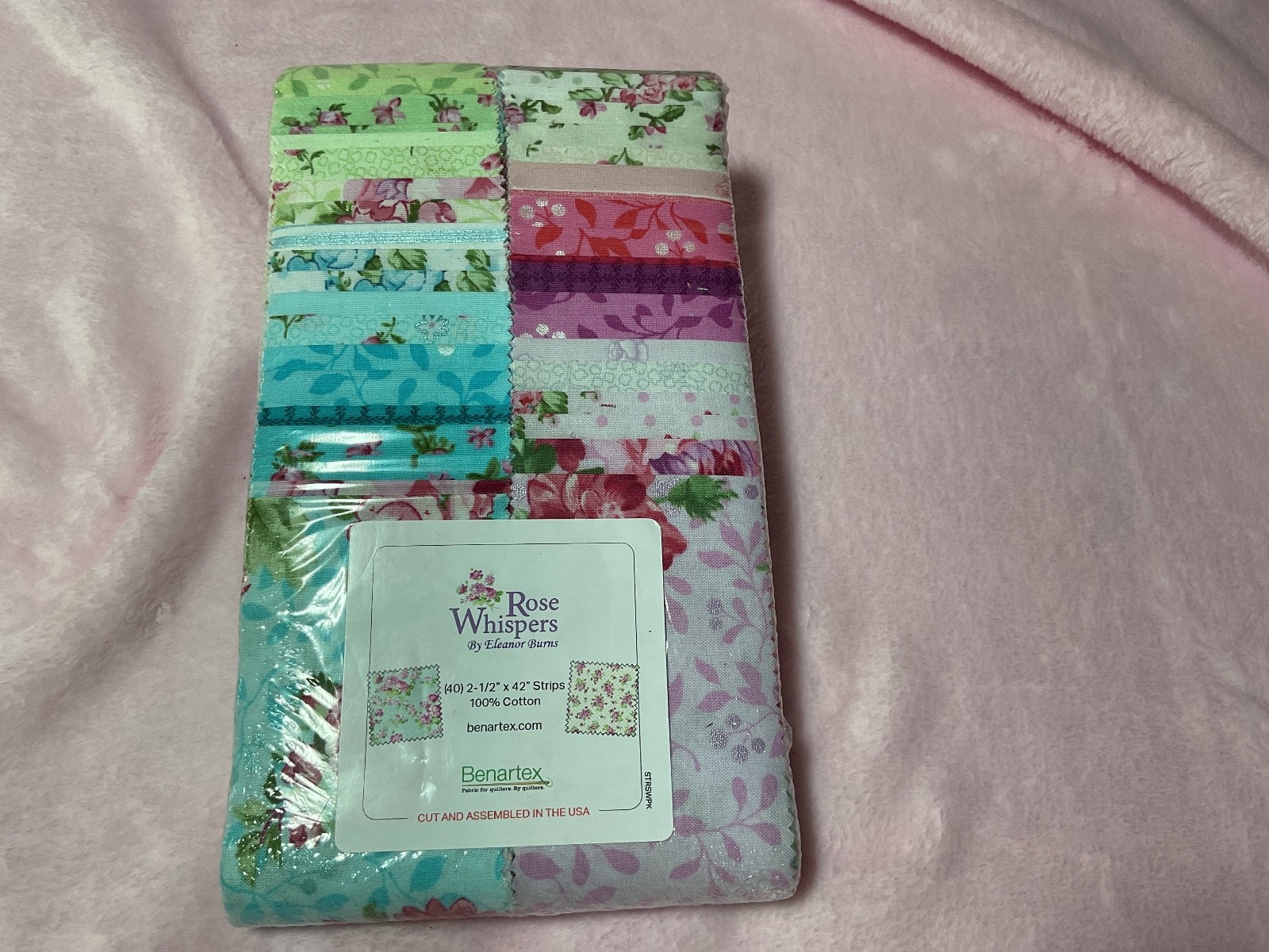 Benartex Rose Whispers  2-1/2” X 42”  40 Fabric Strips NIP