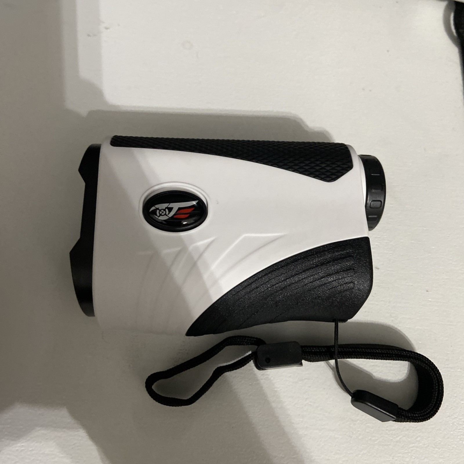 Vykure Golf Rangefinder with Slope White