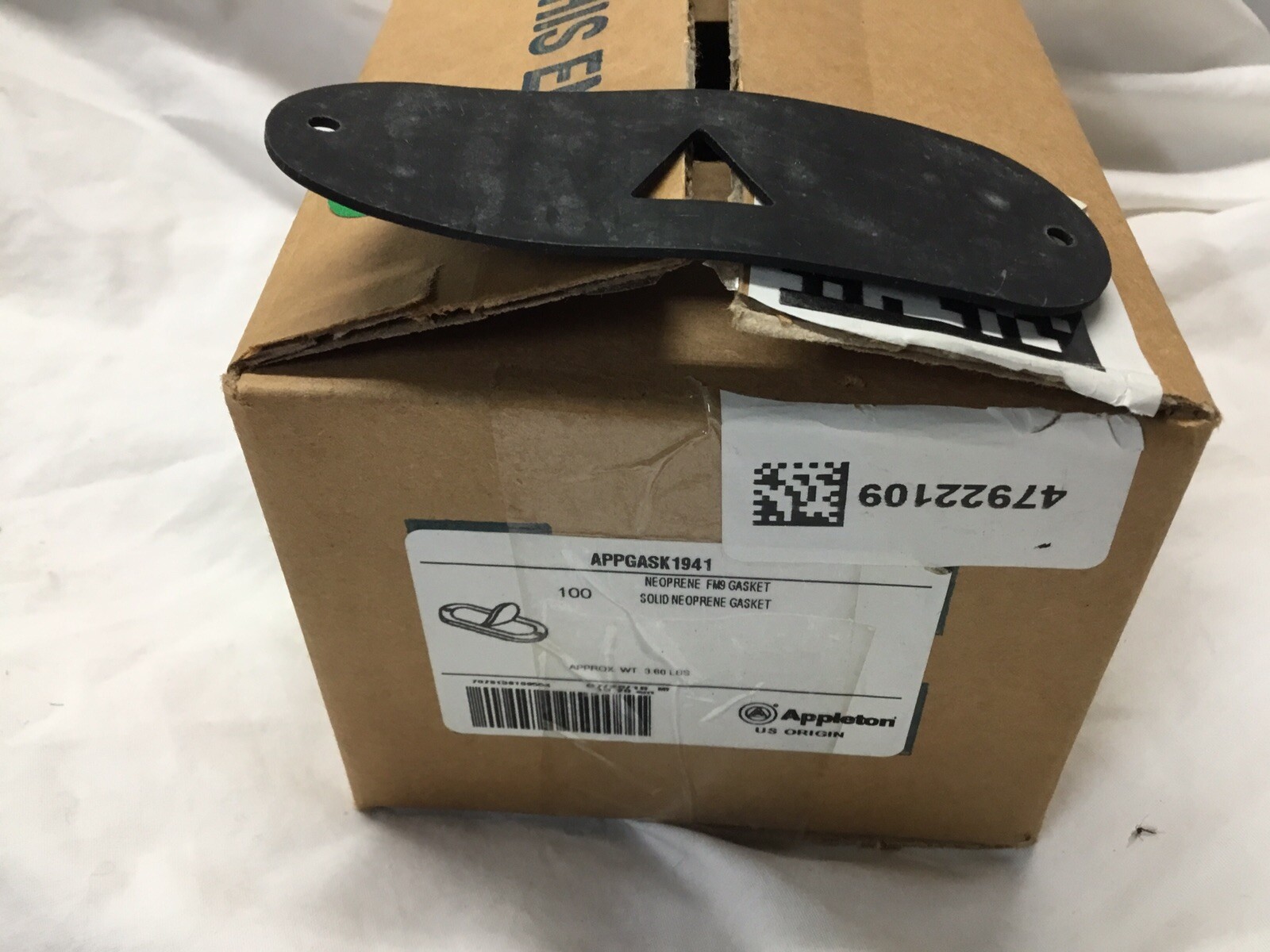 Appleton APPGASK1941, Neoprene FM9 Gasket Qty. 100 Conduit Gasket Solid