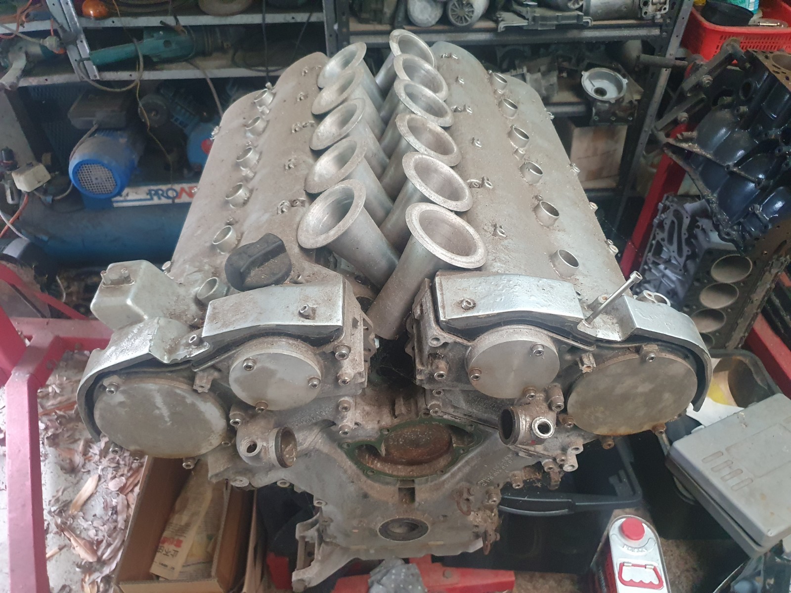 Mercedes V12 M120 Complete with parts