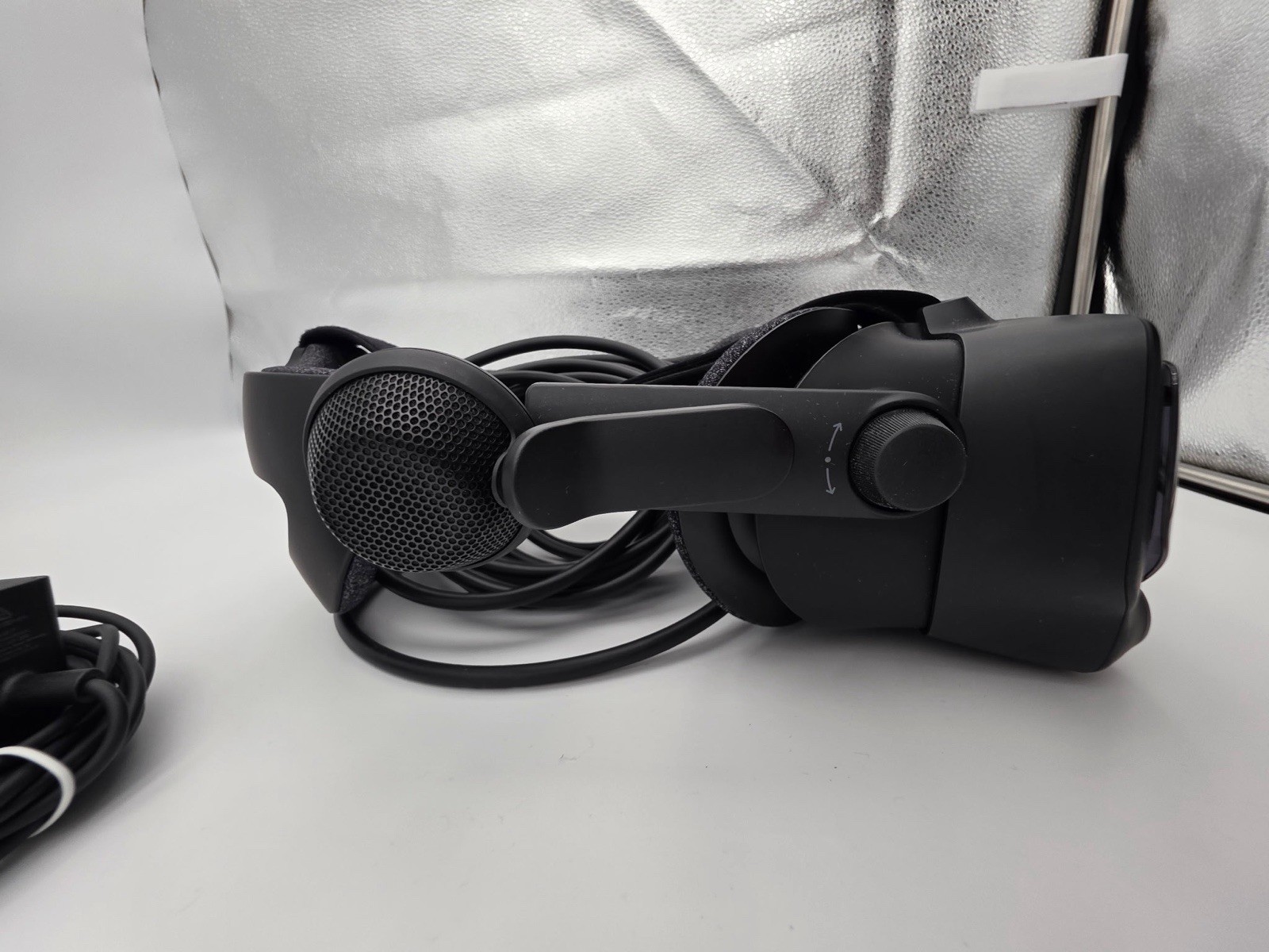 Valve Index VR Headset Only with Cables Tested Working