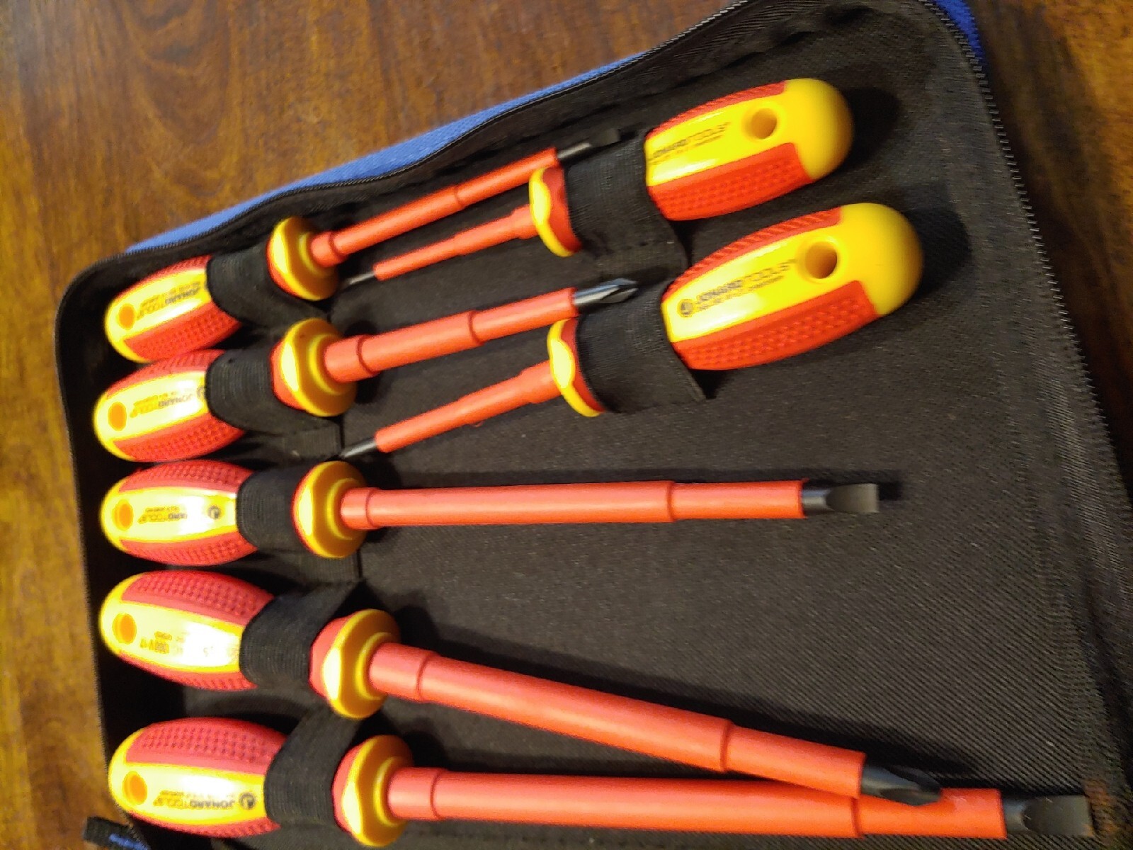 Jonard Tools Insulated Tool Kit TK-11INS