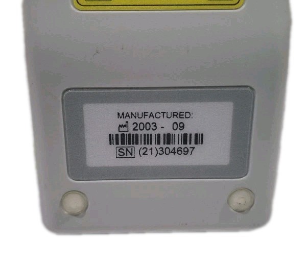 i-STAT1 Wireless Analyzer MN 300W - Selling In As Is Condition