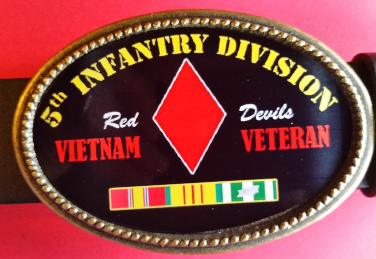 Vietnam Veteran 5th INFANTRY DIVISION "Red Devils"  Epoxy  Buckle - NEW