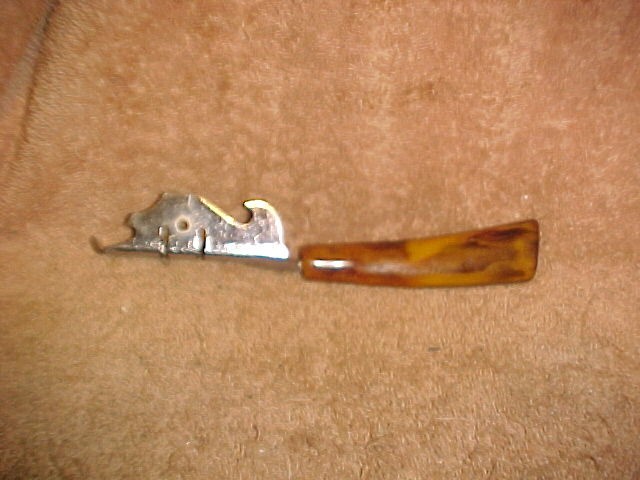 VINTAGE CAN & BOTTLE  OPENER W KNIFE SHARPENER ~ BAKELITE HANDLE  ****