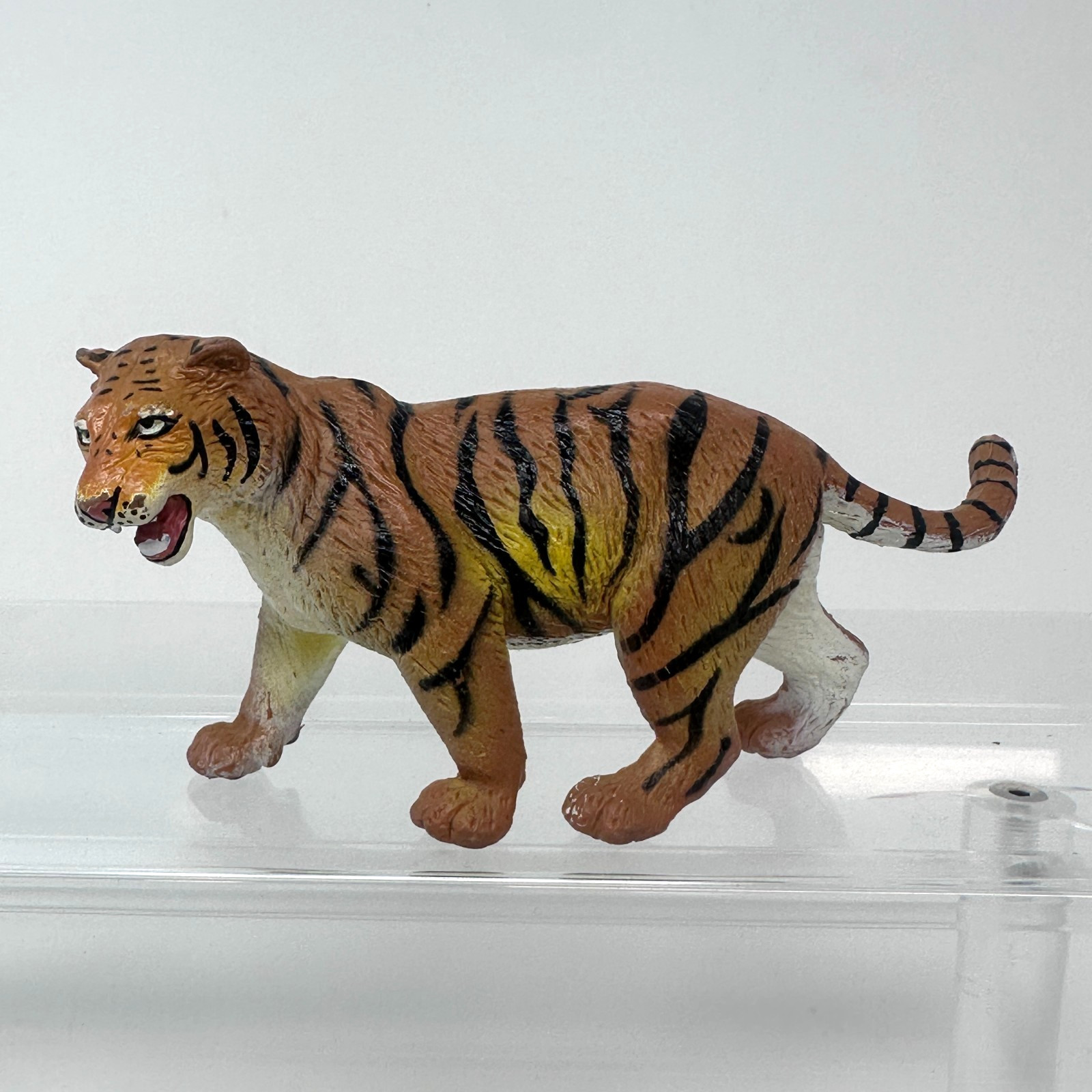 Safari Ltd Tiger Figure Striped Large Cat Wildlife Zoo Animal Figurine 5.5" 1996