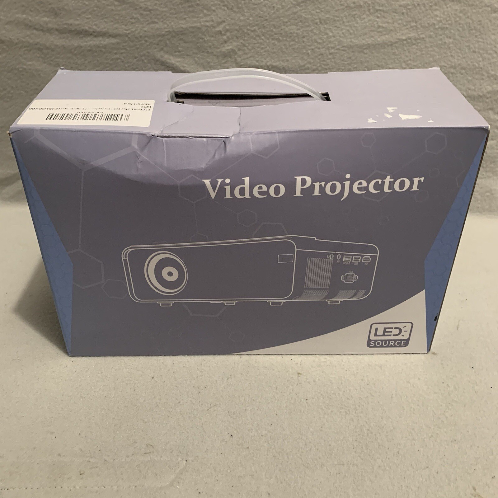 NEVER USED Elephas Wifi Mini Projector HD Cables + Remote Bundle