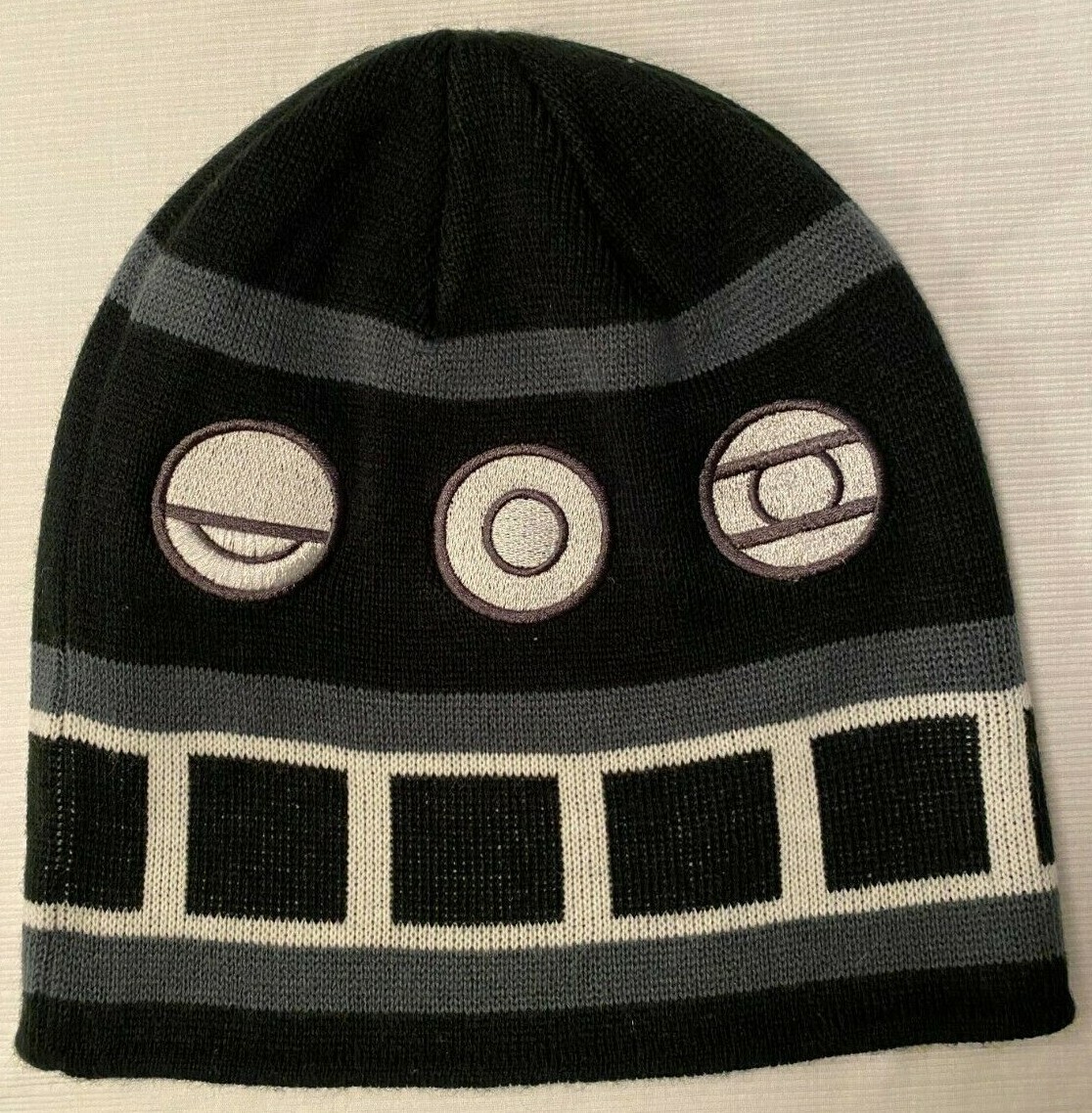 IFOUND Unisex One Size Knit Hat Beanie Black White