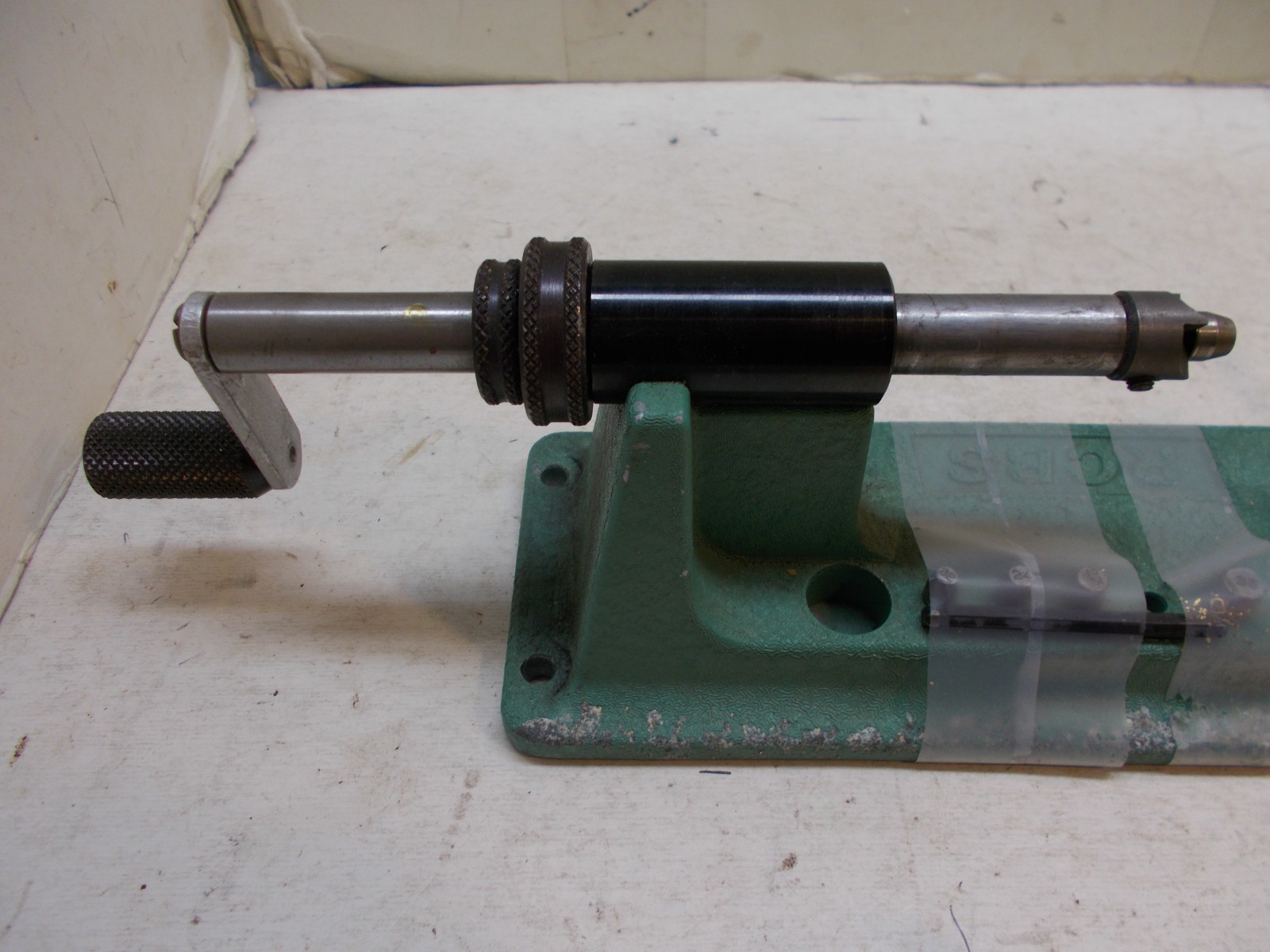 rcbs 5-10 powder scale + rcbs case trimmer +5 pilots