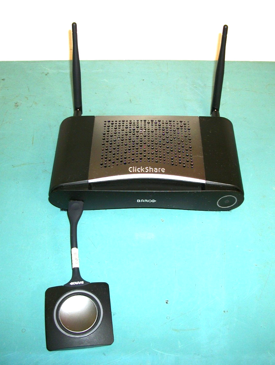 BARCO ClickShare CSE-200 Presentation System Model# R9861520 w/Button