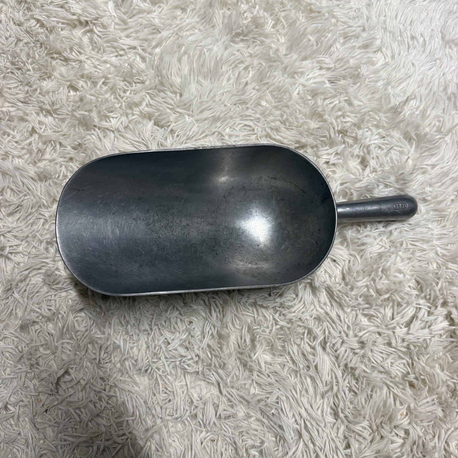 58oz Metal Horse Feed Scoop