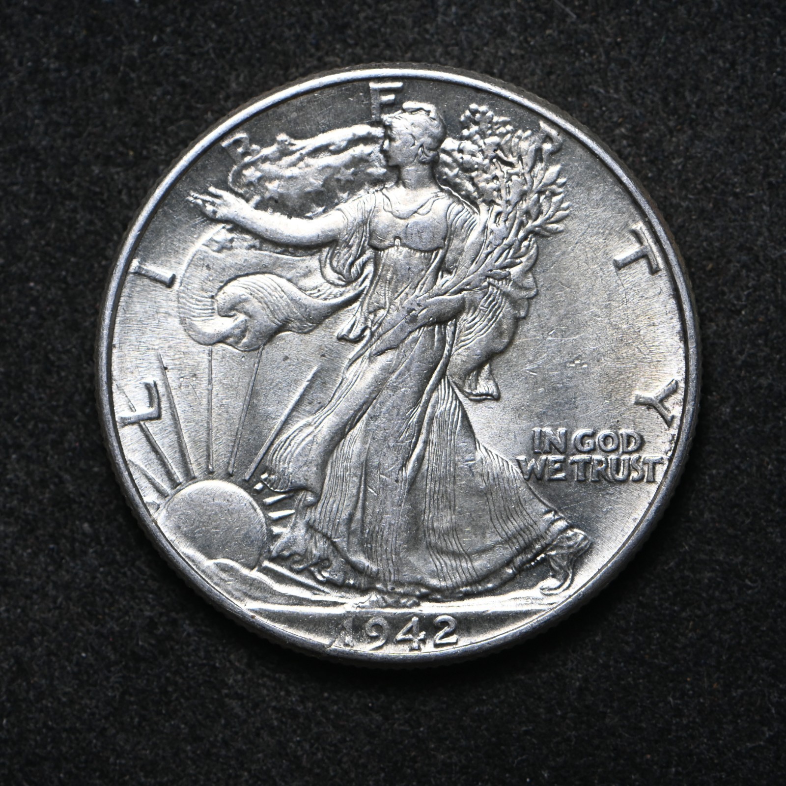 1942 Walking Liberty Silver Half Dollar AU+ (cn16619)
