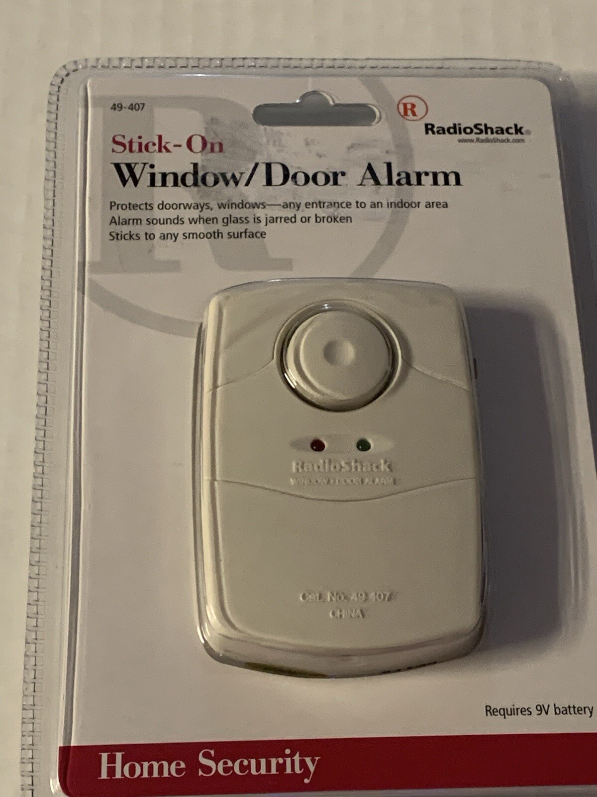 RadioShack Stick On Window Door Alarm Motion Sensing NEW Sealed