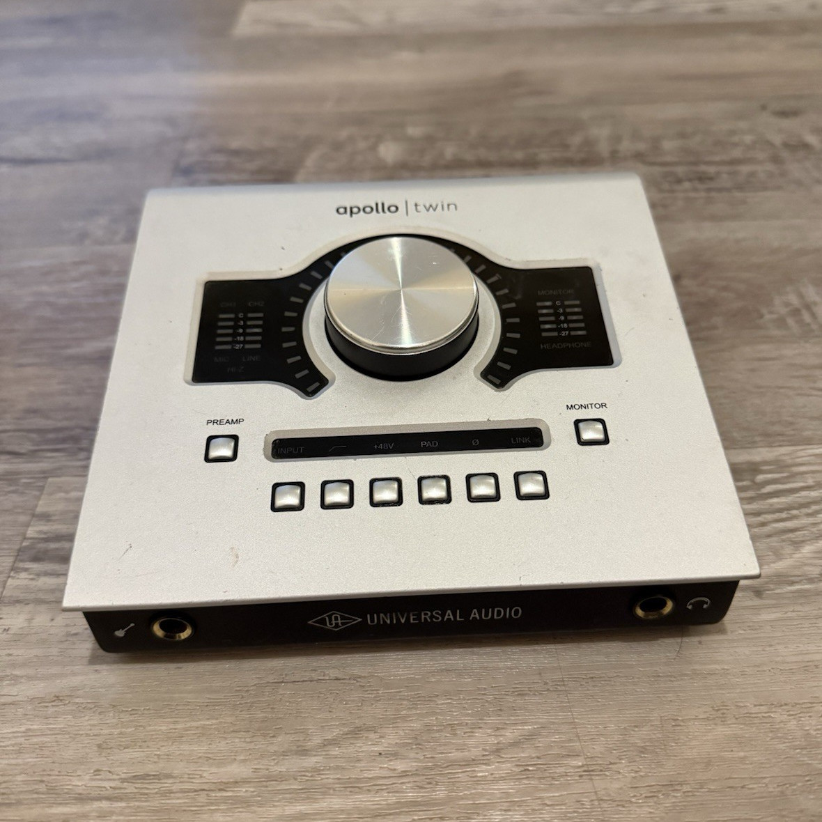 Universal Audio Apollo Twin Thunderbolt UAD-2 Solo Core 2 Mic Phantom Power