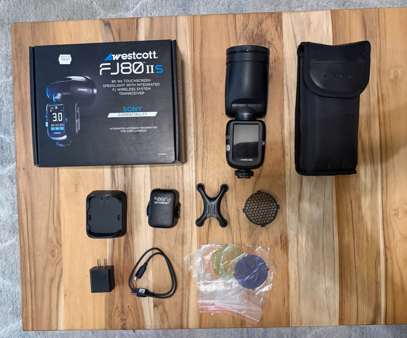 Westcott FJ80 II S Touchscreen 80Ws Speedlight for Sony Cameras - Black