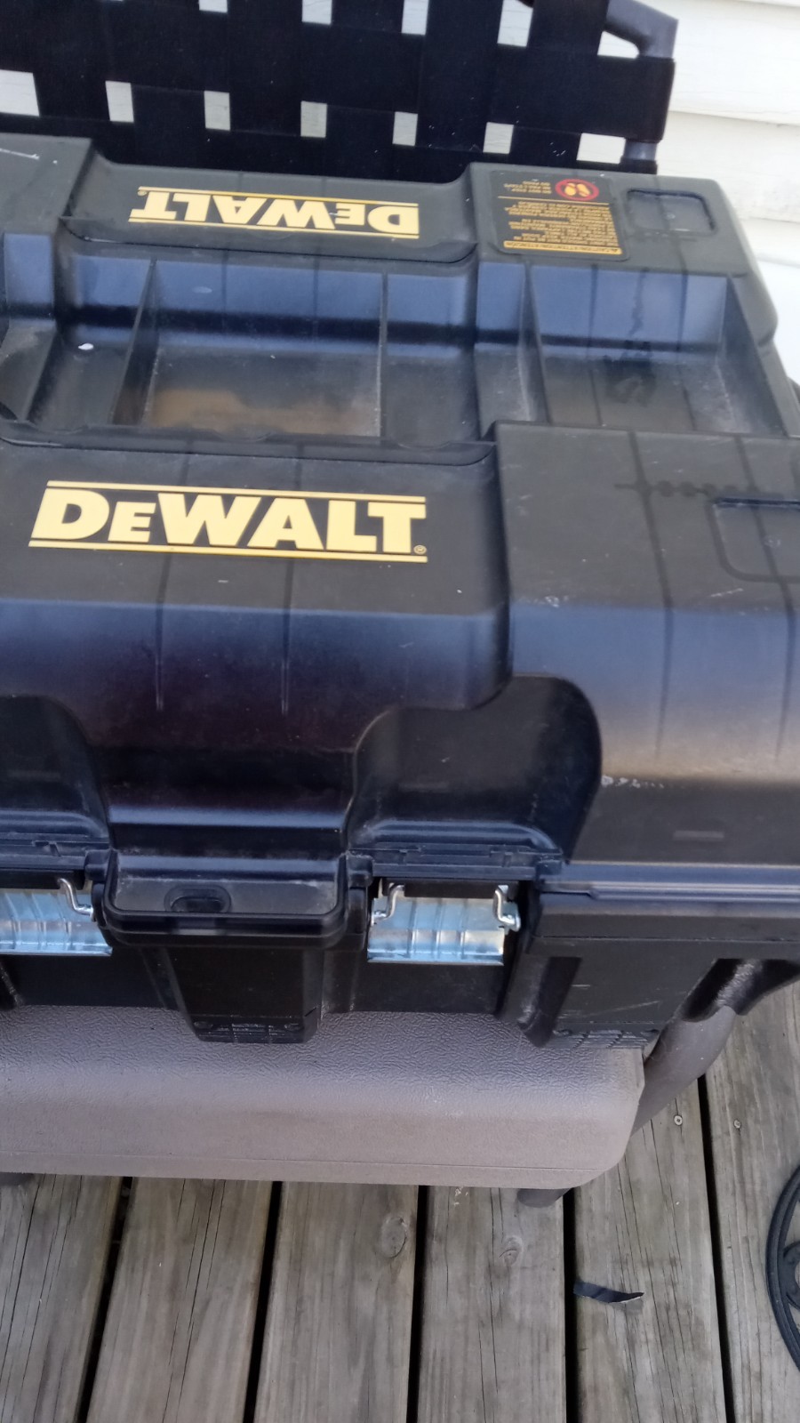 used dewalt 40 volt 6 bay charger