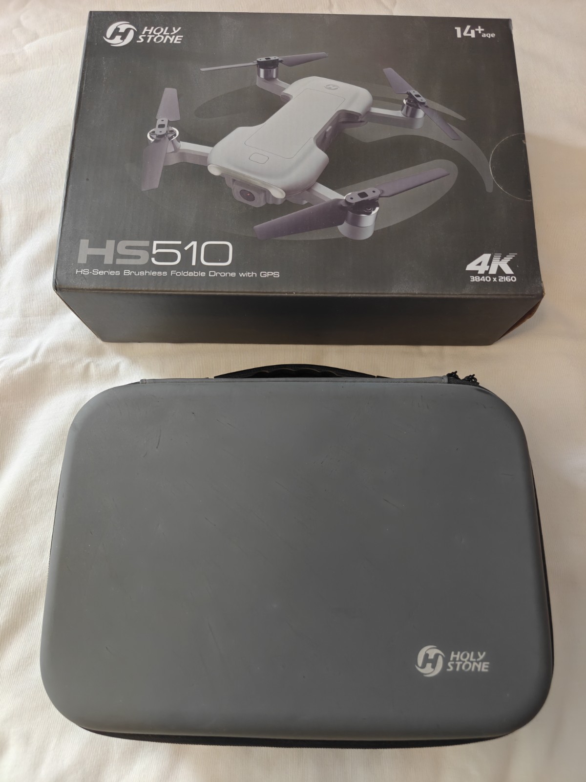 Holy Stone HS510 Drone 4K Foldable Drone GPS Barely Used + 2 Extra Batteries